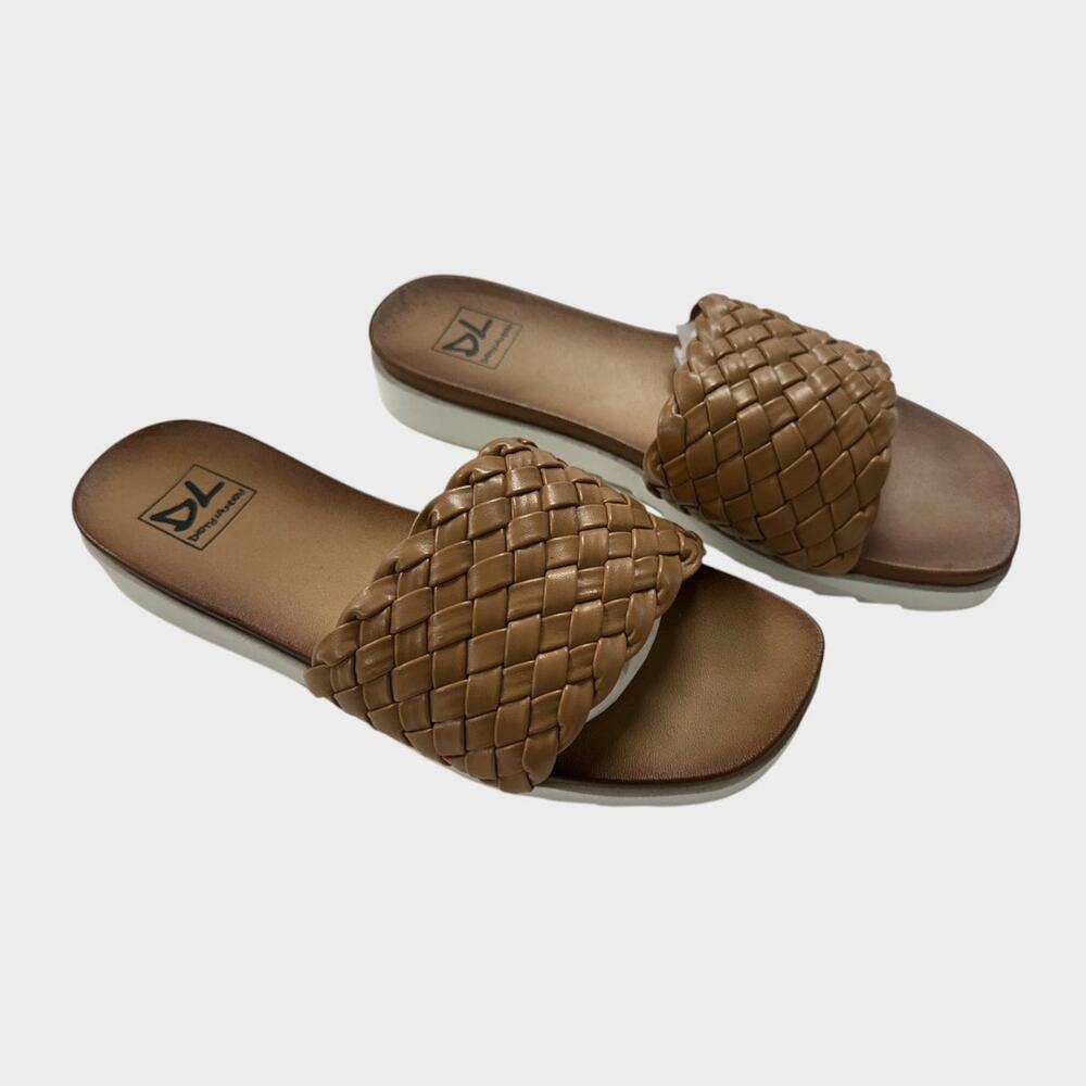 Dirty Laundry Womens Enjoy It Faux Leather Slip On Slide Sandals Shoes 7.5M